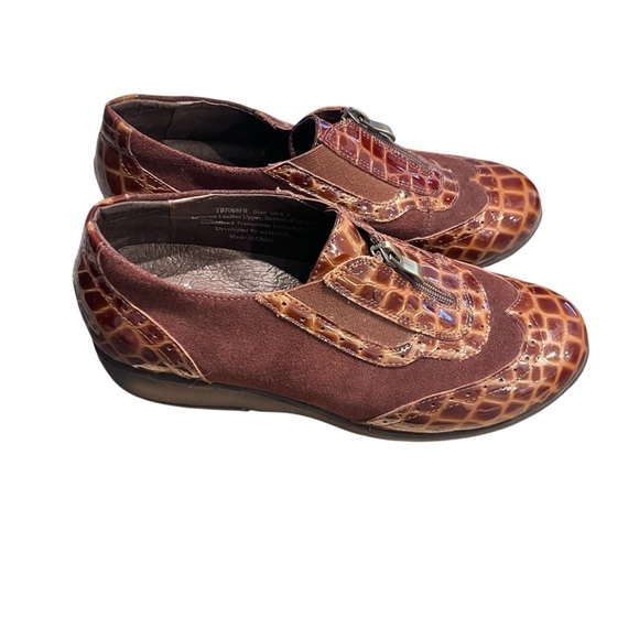 Gravity Defyer Women’s Brown Patent Leather Alligator And Suede Wing Tips Size 9 - Picture 12 of 13